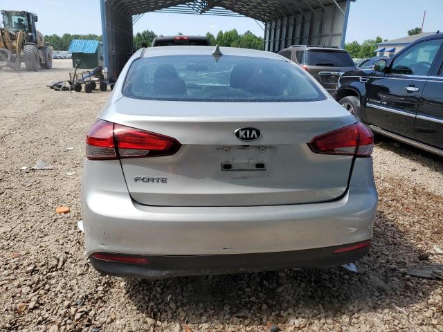 Photo 6 from auction – 2018 KIA FORTE LX with VIN 3KPFK4A74JE282921