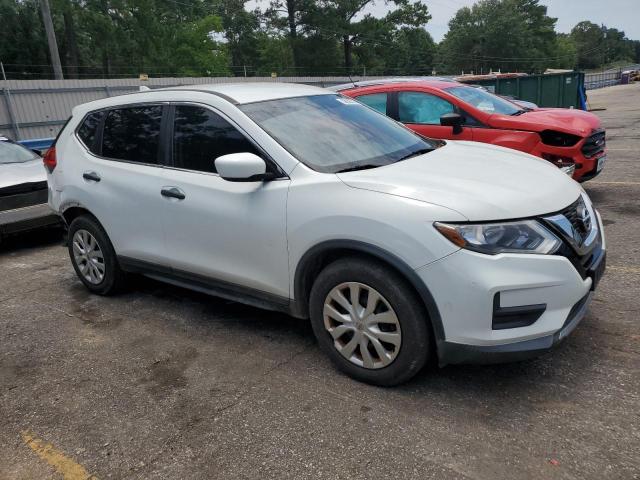 Photo 4 from auction – 2017 NISSAN ROGUE S with VIN KNMAT2MT3HP544894