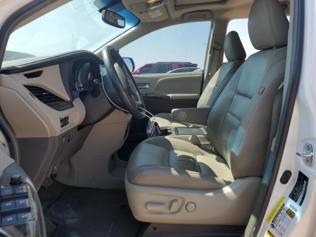 Photo 7 from auction – 2016 TOYOTA SIENNA XLE with VIN 5TDYK3DC6GS749993