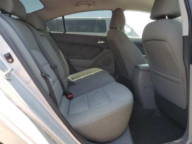Foto 10 de la subasta – 2014 KIA FORTE EX con VIN KNAFX4A85E5106596