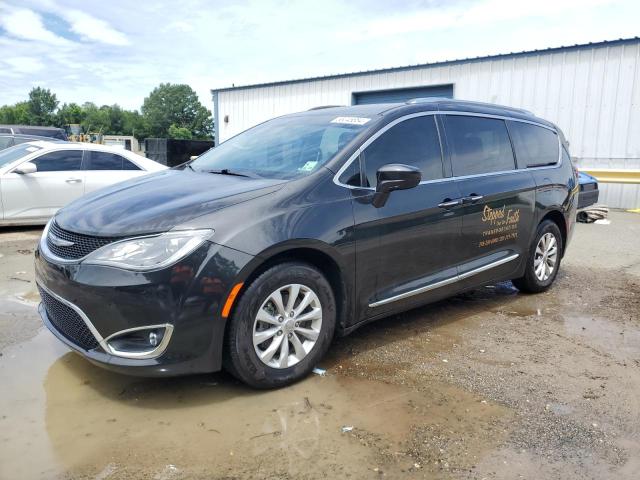 CHRYSLER PACIFICA T 2018 with VIN 2C4RC1BG3JR246448 - Photo from auction