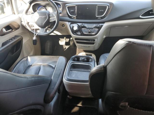Photo 8 from auction – 2017 CHRYSLER PACIFICA T with VIN 2C4RC1BG7HR570626