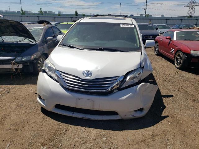 Photo 5 from auction – 2015 TOYOTA SIENNA XLE with VIN 5TDYK3DC2FS669332