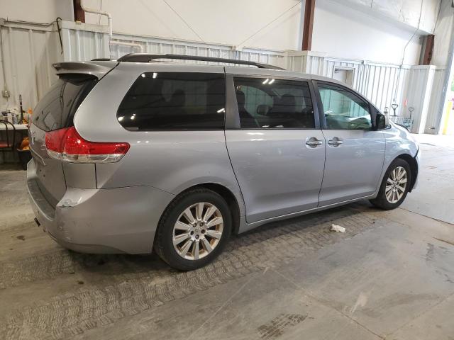 Photo 3 from auction – 2011 TOYOTA SIENNA XLE with VIN 5TDDK3DC0BS006544