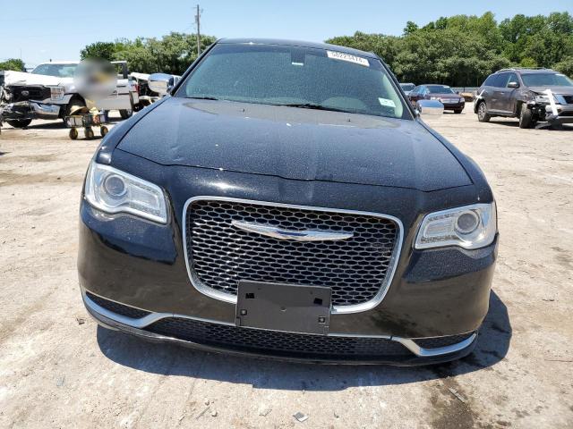 Photo 5 from auction – 2017 CHRYSLER 300 LIMITE with VIN 2C3CCAAG0HH663859