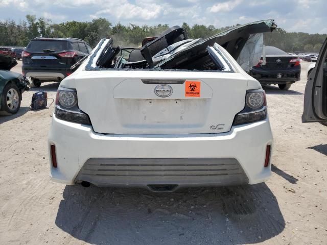 Photo 6 from auction – 2014 TOYOTA SCION TC with VIN JTKJF5C72E3077542