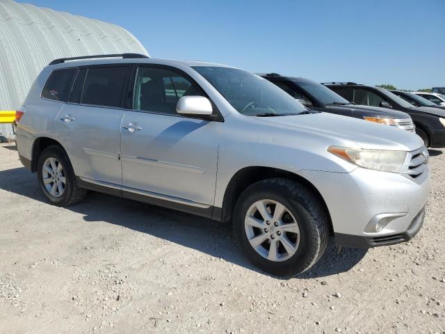 Photo 4 from auction – 2013 TOYOTA HIGHLANDER with VIN 5TDBK3EH2DS270224