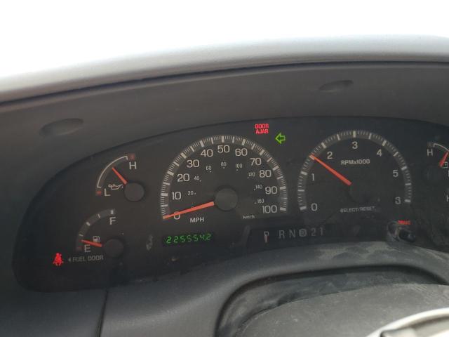 Photo 9 from auction – 2002 FORD F150 with VIN 1FTRX072X2KA60661