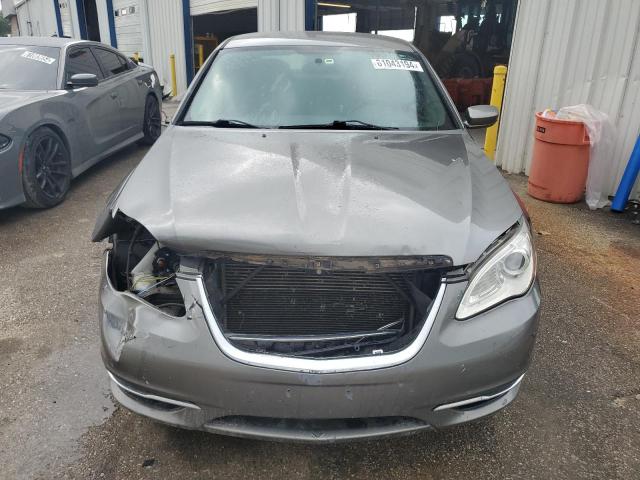 Photo 5 from auction – 2013 CHRYSLER 200 TOURIN with VIN 1C3CCBBB8DN679365
