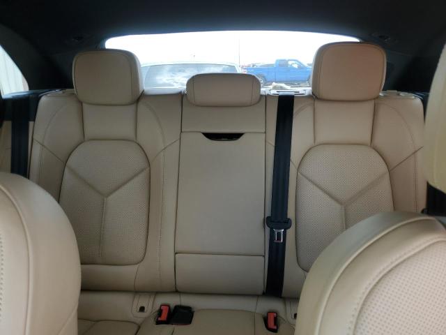 Photo 10 from auction – 2018 PORSCHE MACAN with VIN WP1AA2A54JLB16677