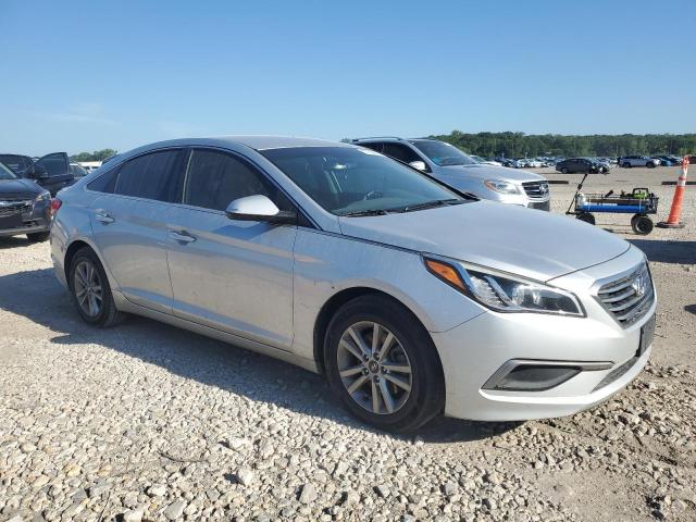 Photo 4 from auction – 2016 HYUNDAI SONATA SE with VIN 5NPE24AF9GH323812