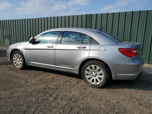 Фото 2 с аукциона – 2013 CHRYSLER 200 LX с VIN 1C3CCBAG7DN739178