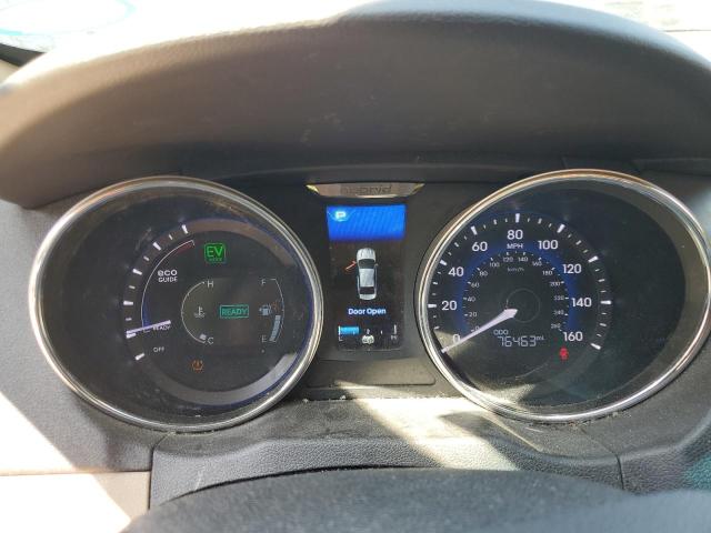 Photo 9 from auction – 2015 HYUNDAI SONATA HYB with VIN KMHEC4A4XFA137144