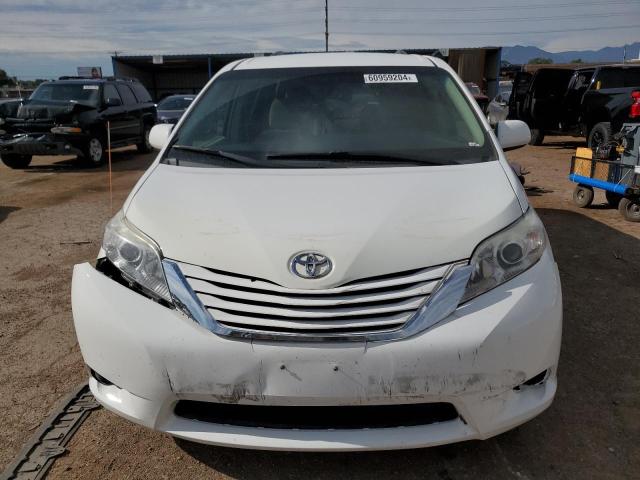 Photo 5 from auction – 2016 TOYOTA SIENNA LE with VIN 5TDKK3DCXGS741451