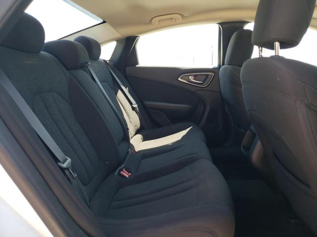 Photo 10 from auction – 2015 CHRYSLER 200 LIMITE with VIN 1C3CCCAB7FN655813