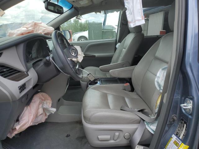 Photo 7 from auction – 2017 TOYOTA SIENNA XLE with VIN 5TDDZ3DC8HS178289