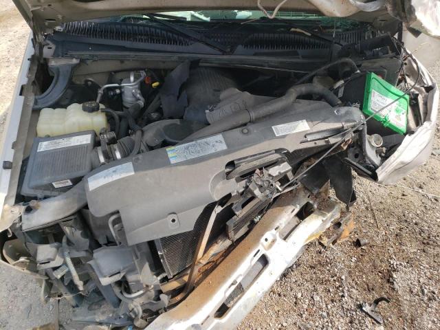 Photo 11 from auction – 2004 CHEVROLET SILVERADO with VIN 1GCHK29U64E210481