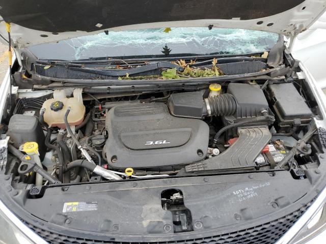 Photo 12 from auction – 2017 CHRYSLER PACIFICA T with VIN 2C4RC1BG0HR540111