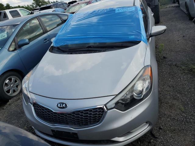 Photo 5 from auction – 2016 KIA FORTE LX with VIN KNAFK5A83G5647749