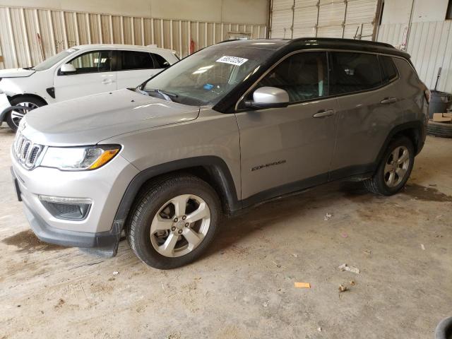 Фото 1 с аукциона – 2018 JEEP COMPASS LA с VIN 3C4NJCBB5JT233704