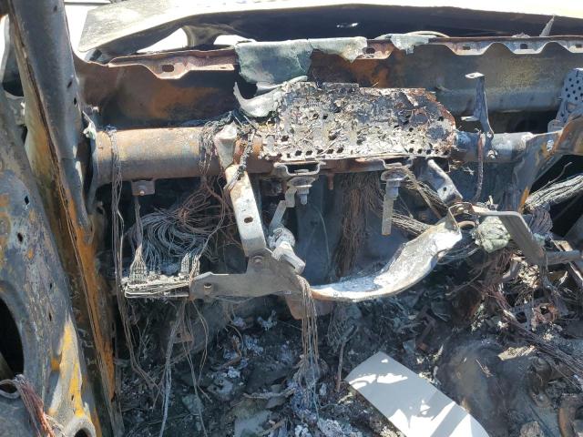 Photo 9 from auction – 2003 TOYOTA SEQUOIA SR with VIN 5TDBT44A93S154752