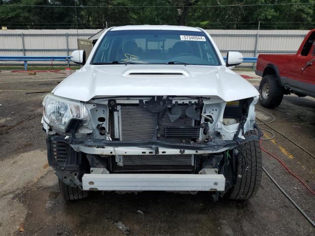 Photo 5 from auction – 2015 TOYOTA TACOMA DOU with VIN 3TMLU4EN2FM172968