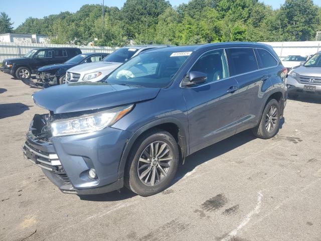 TOYOTA HIGHLANDER 2018 with VIN 5TDJZRFH3JS832491 - Photo from auction