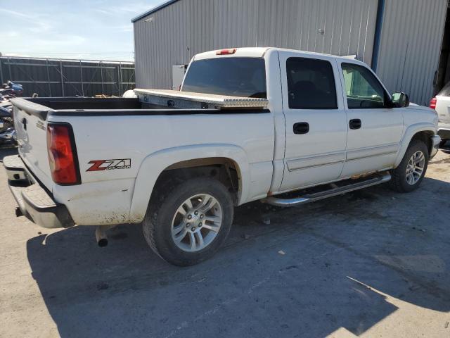 Photo 3 from auction – 2006 CHEVROLET SILVERADO with VIN 2GCEK13T661159694