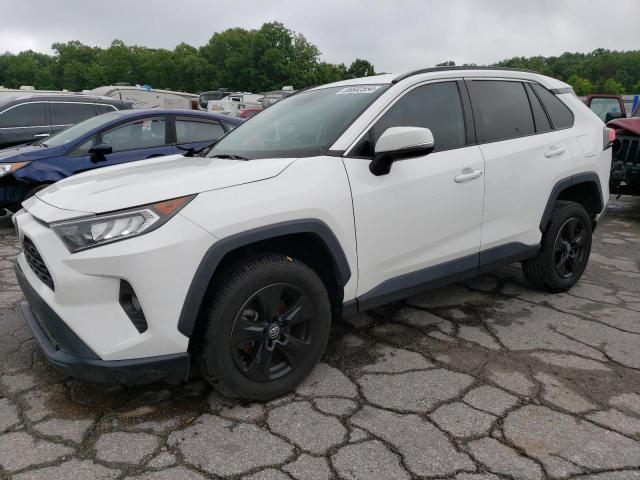 TOYOTA RAV4 XLE 2021 with VIN 2T3W1RFVXMC099573 - Photo from auction