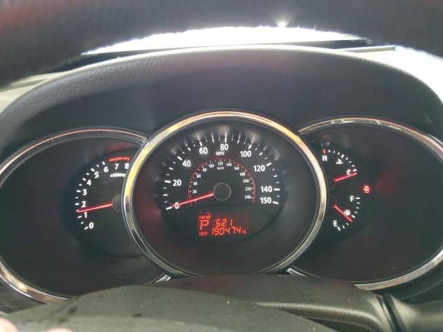 Photo 9 from auction – 2011 KIA SORENTO EX with VIN 5XYKU3A12BG113774