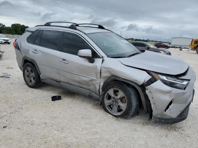 Photo 4 from auction – 2023 TOYOTA RAV4 XLE with VIN 2T3W1RFV1PC230765
