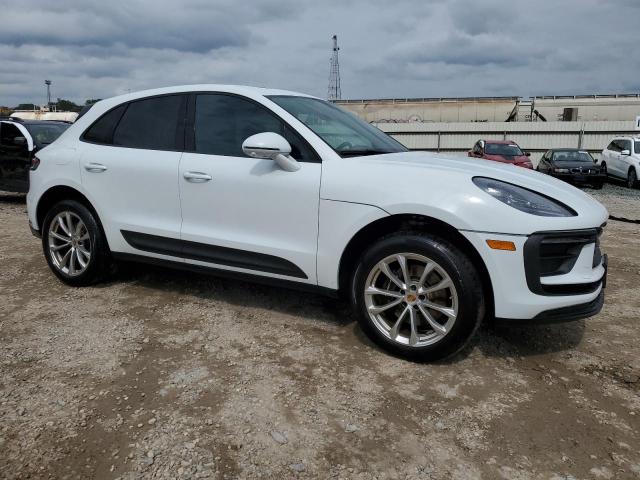 Photo 4 from auction – 2022 PORSCHE MACAN with VIN WP1AA2A56NLB07551