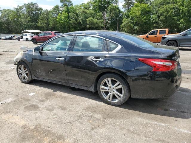 Photo 2 from auction – 2017 NISSAN ALTIMA 3.5 with VIN 1N4BL3AP1HC152057