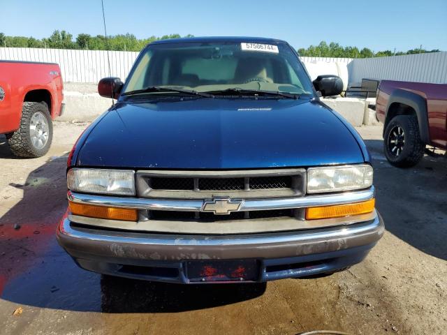 Photo 5 from auction – 2000 CHEVROLET BLAZER with VIN 1GNCS18W7YK244399