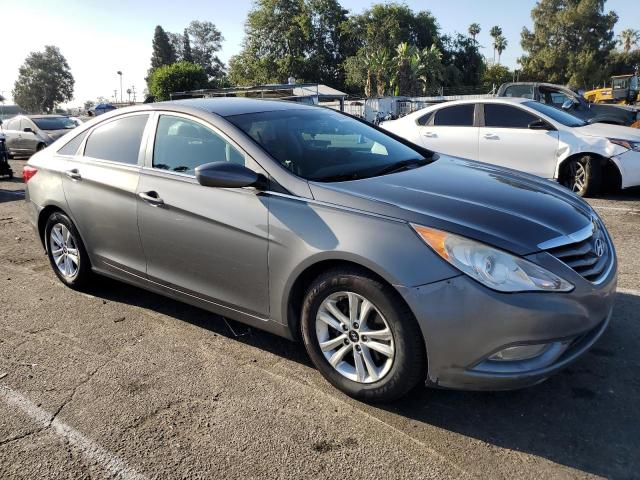 Photo 4 from auction – 2013 HYUNDAI SONATA GLS with VIN 5NPEB4AC2DH618140