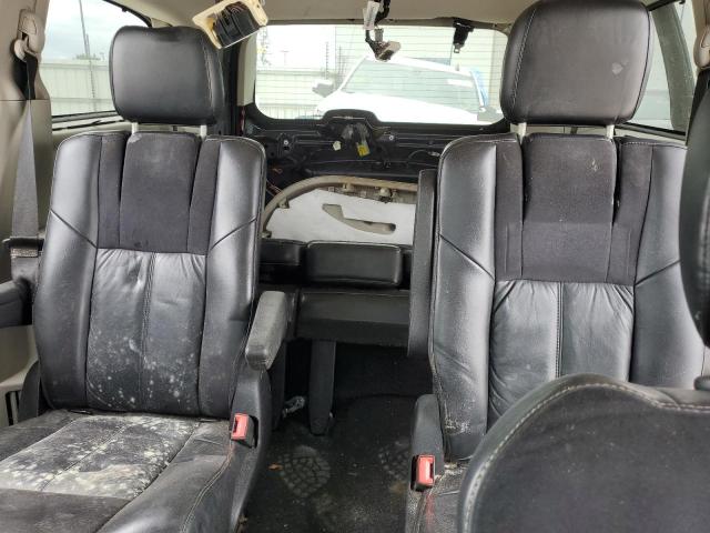 Photo 10 from auction – 2013 CHRYSLER TOWN & COU with VIN 2C4RC1GG5DR646511