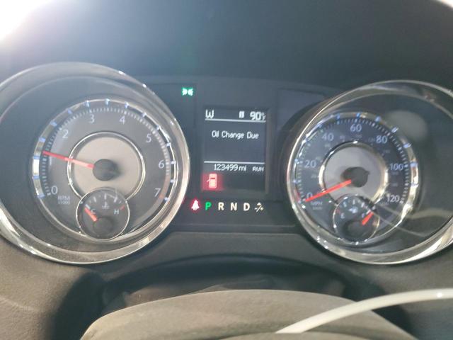 صورة رقم 9 من المزاد - 2016 CHRYSLER TOWN & COU مع VIN 2C4RC1BG4GR198130