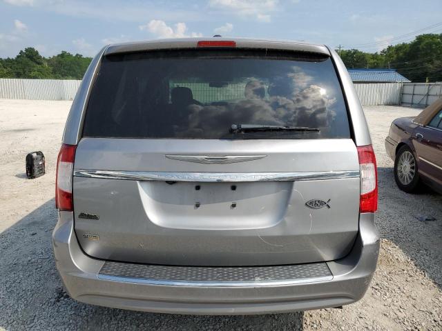 Photo 6 from auction – 2016 CHRYSLER TOWN & COU with VIN 2C4RC1BG3GR294444