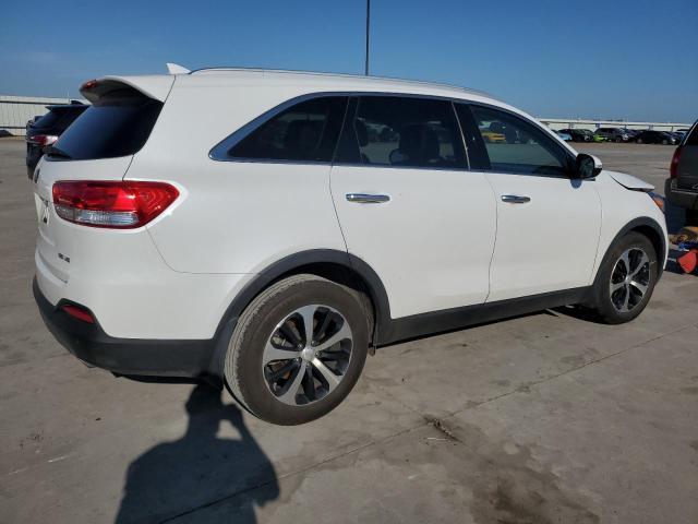 Photo 3 from auction – 2017 KIA SORENTO EX with VIN 5XYPH4A59HG321386