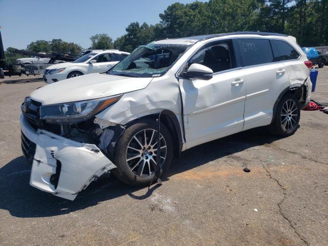 TOYOTA HIGHLANDER 2018 with VIN 5TDJZRFH6JS553309 - Photo from auction