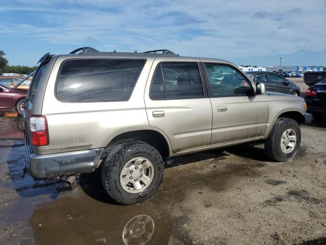 Photo 3 from auction – 2002 TOYOTA 4RUNNER SR with VIN JT3GN86R620237443