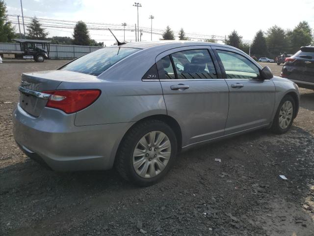 Photo 3 from auction – 2013 CHRYSLER 200 LX with VIN 1C3CCBAG7DN739178