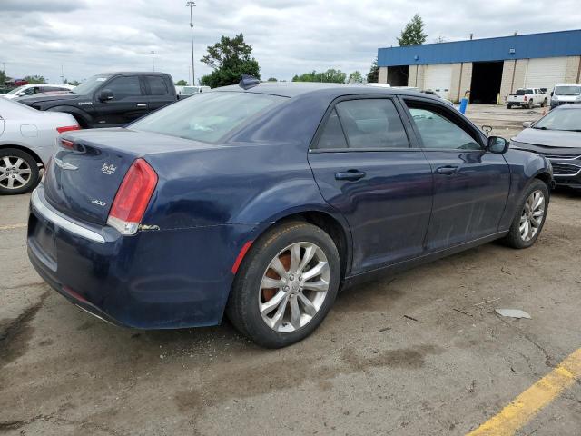 Photo 3 from auction – 2017 CHRYSLER 300 LIMITE with VIN 2C3CCARG5HH614581