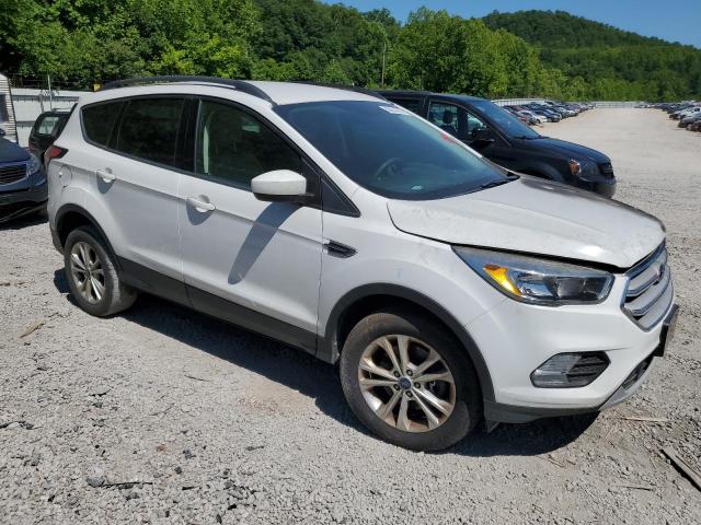 Photo 4 from auction – 2018 FORD ESCAPE SE with VIN 1FMCU9G90JUB49525