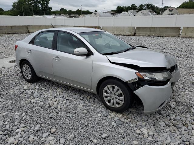 Photo 4 from auction – 2010 KIA FORTE EX with VIN KNAFU4A25A5809405