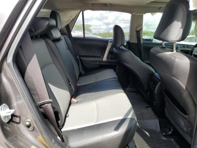 Photo 11 from auction – 2017 TOYOTA 4RUNNER SR with VIN JTEZU5JR5H5162738