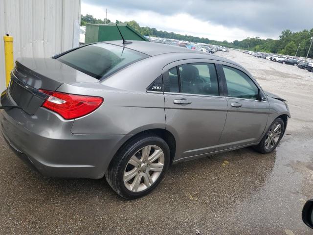 Photo 3 from auction – 2013 CHRYSLER 200 TOURIN with VIN 1C3CCBBB8DN679365