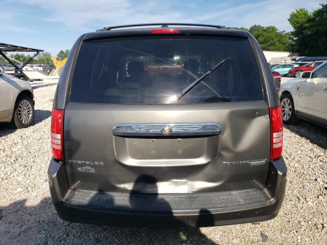 Photo 6 from auction – 2010 CHRYSLER TOWN & COU with VIN 2A4RR5D13AR305183