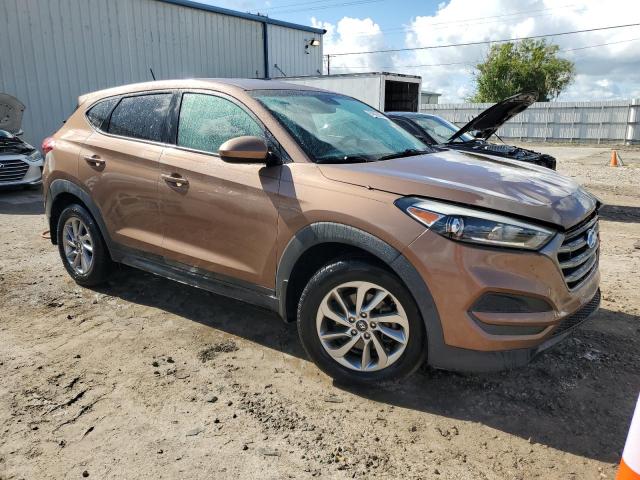 Photo 4 from auction – 2016 HYUNDAI TUCSON SE with VIN KM8J23A46GU187163
