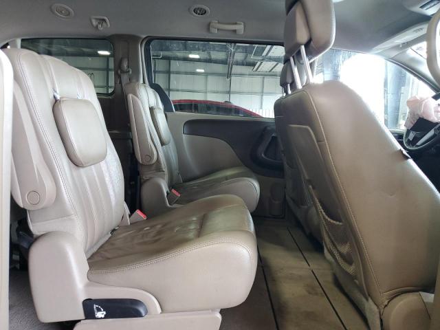 Photo 11 from auction – 2012 CHRYSLER TOWN & COU with VIN 2C4RC1BG1CR172577